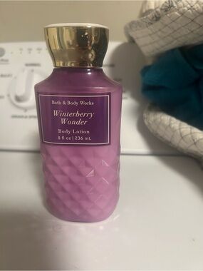 Bath & Body Works Winterberry Wonder Body Lotion - Purple with Gold Cap